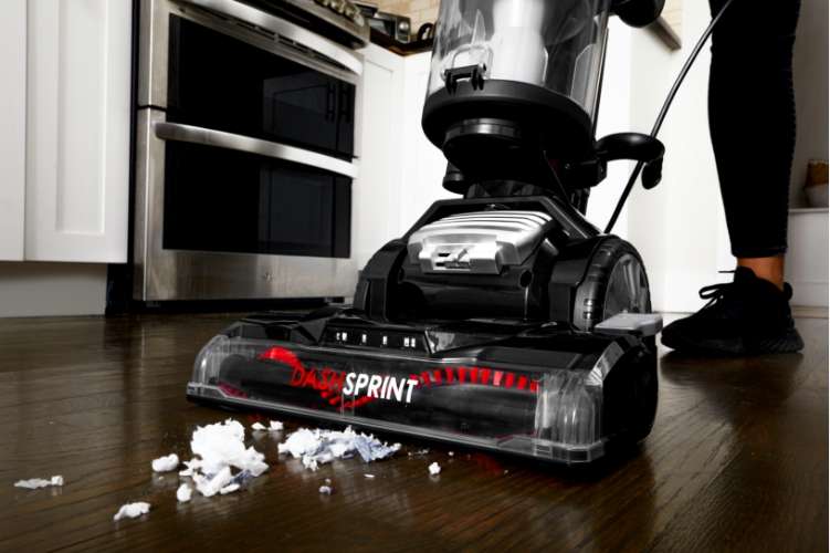 FloorRover AntiTangle Pet Eureka